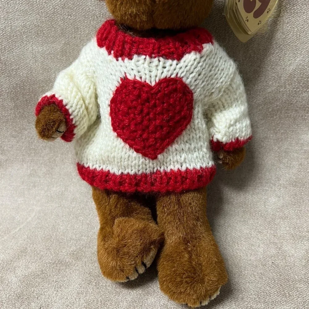 TY Beanie Baby Attic Treasure Collection Casanova Bear Heart Sweater 1993 w tag.